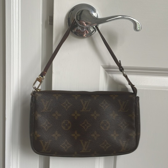 Louis Vuitton mini pouchette purse bag - Picture 2 of 12